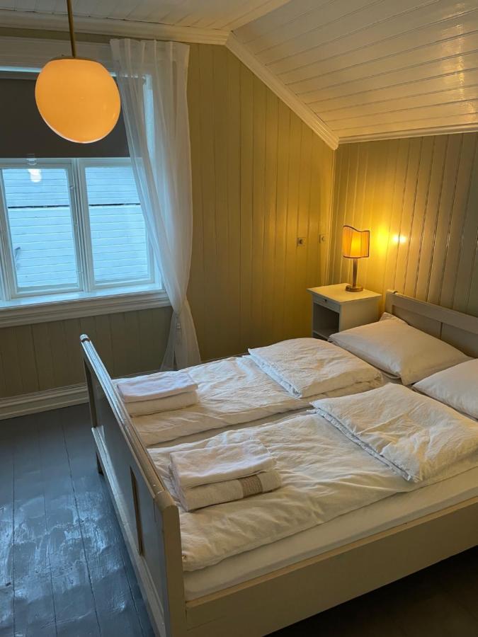 2. Etg I Dampskipsbrygga, Lodingen Havn Exterior foto